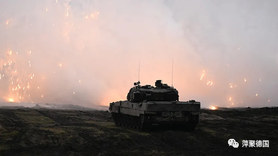 全球军费开支创历史新高-ichn.eu | 人在欧洲