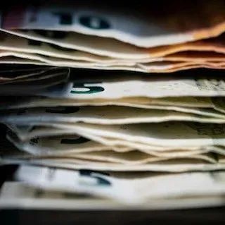 再就业的人中有一半在三个月后再度领取公民收入-ichn.eu | 人在欧洲