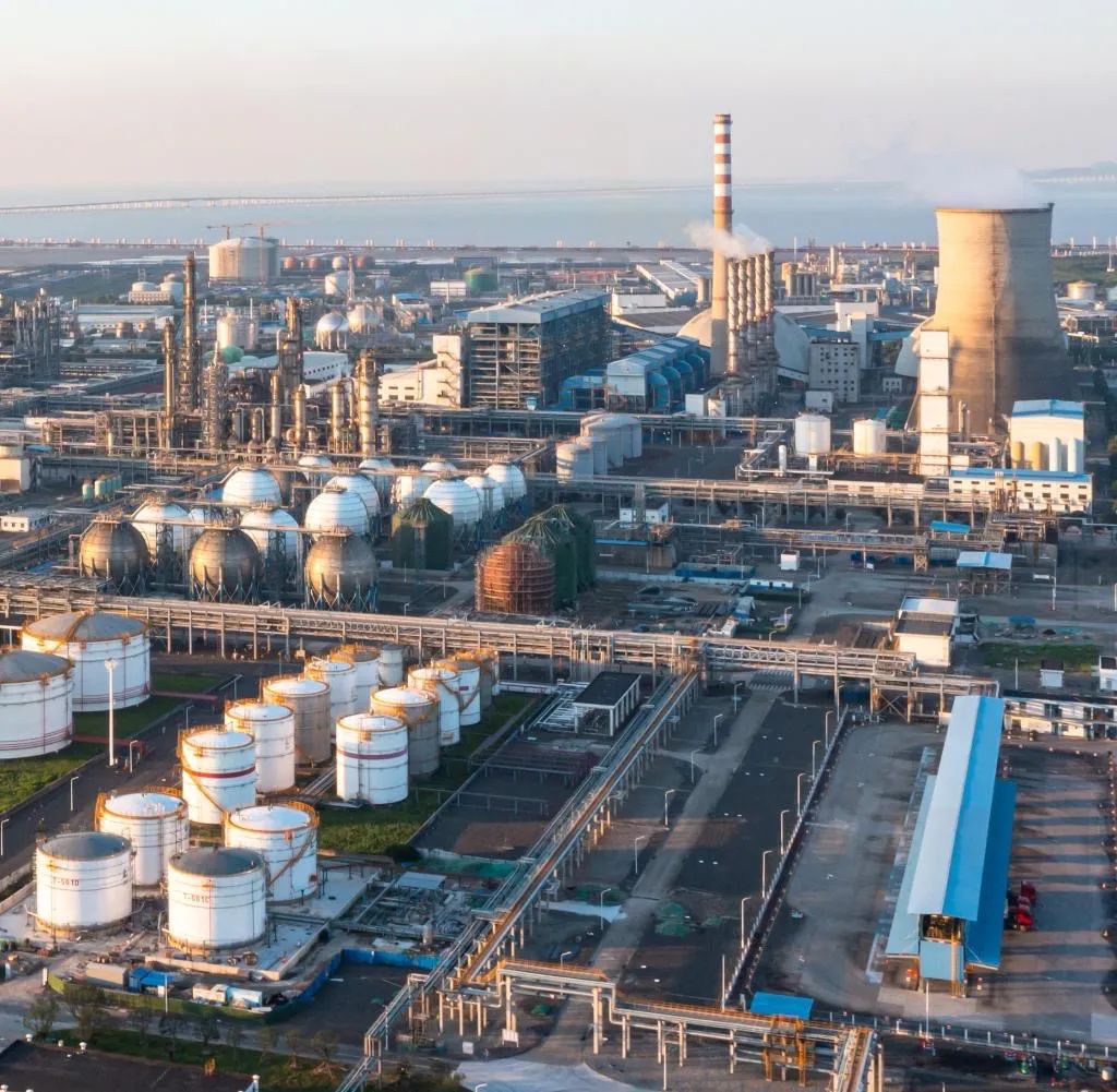 德国化工行业严重滑坡，最大经销商认为美国市场非常强劲，中国市场尤其糟糕-ichn.eu | 人在欧洲