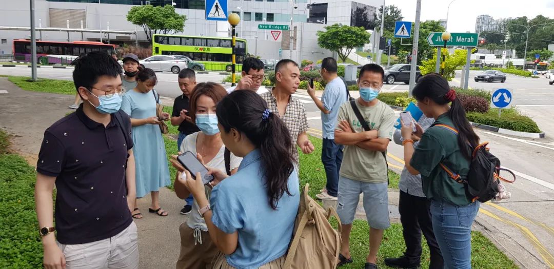 新加坡往中国汇款超460万被冻结,多人再到警局伸冤,有人父亲患癌症等钱救命!-ichn.eu | 人在欧洲