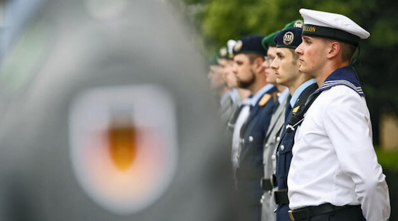 德国正在权衡恢复义务兵役制-ichn.eu | 人在欧洲