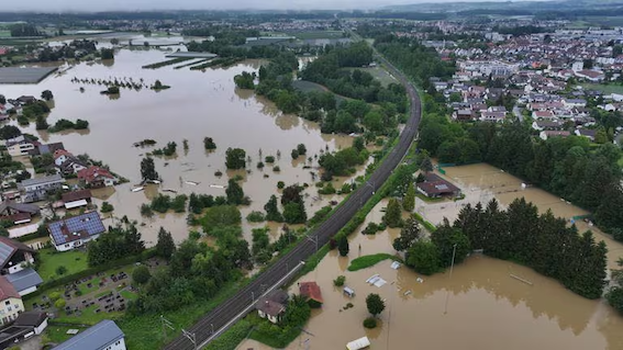 德国南部地区洪水局势严重,交通也严重受限-ichn.eu | 人在欧洲