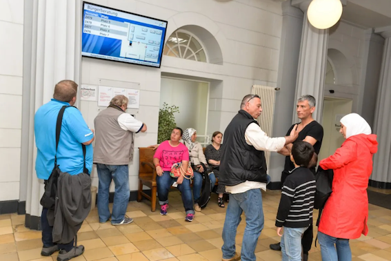 德国护照申请量猛增，护照都印不过来！-ichn.eu | 人在欧洲