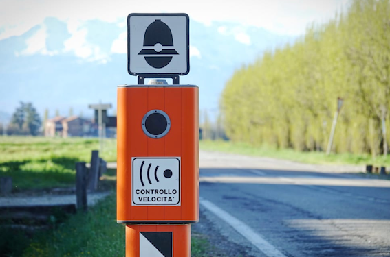 注意：意大利的交通罚单将如潮水般涌来-ichn.eu | 人在欧洲