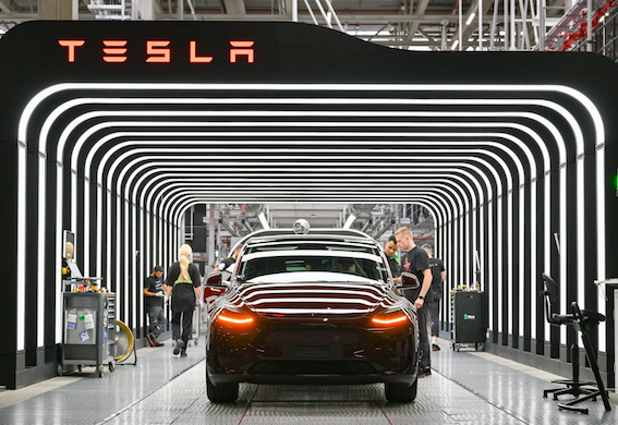 特斯拉德国工厂病假太多，高管突击家访检查-ichn.eu | 人在欧洲