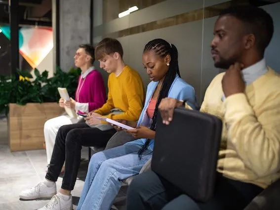 明明受过良好教育，还是找不到工作-ichn.eu | 人在欧洲