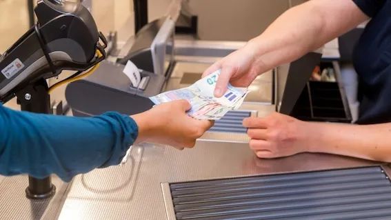 超市取现暴露多种安全隐患，未来发展趋势不明-ichn.eu | 人在欧洲