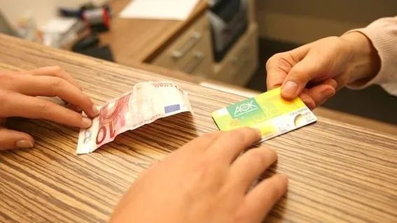 雇主提议收取就诊费：看一次医生收一次费！-ichn.eu | 人在欧洲